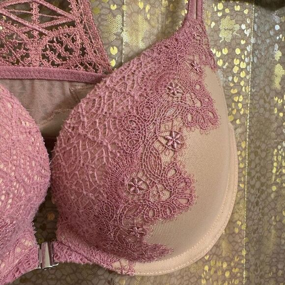 Victorias Secret Dream Angels Mauve Pink Lace Racerback Front Clip Bra 32D - Picture 4 of 7
